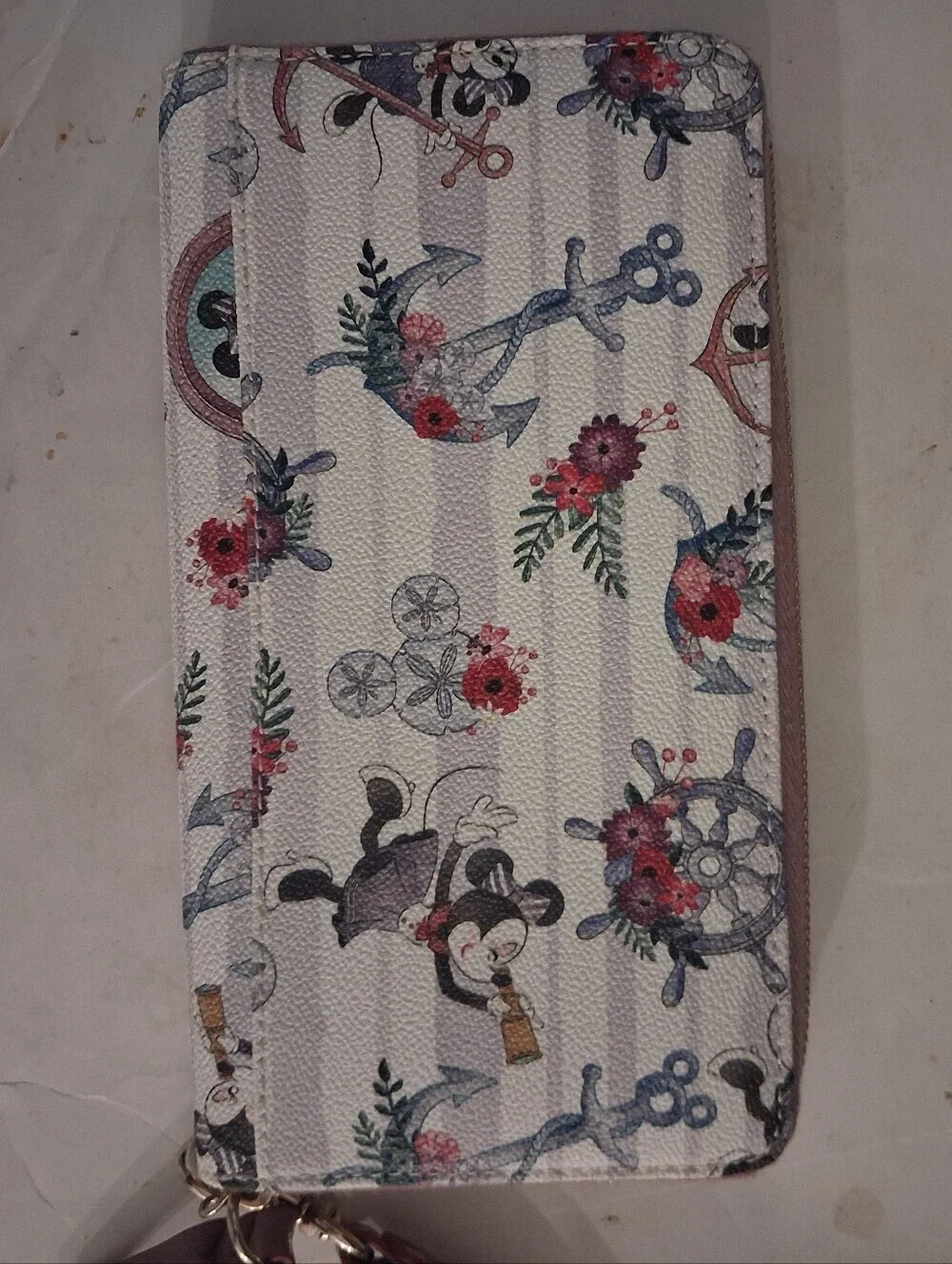 Disney Dooney and Bourke Disney Cruise Line Sailor Minnie Wallet